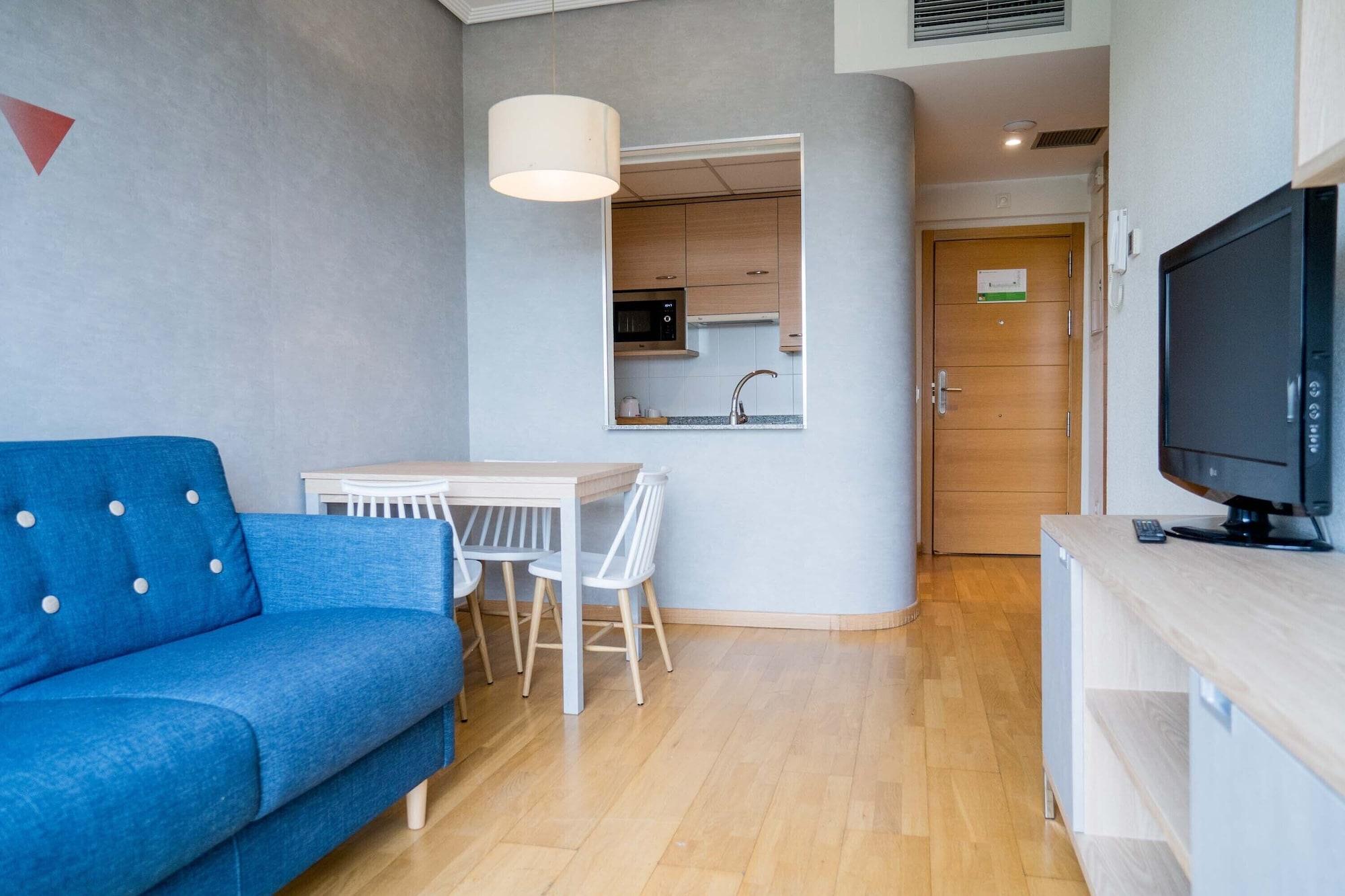 Compostela Suites Madrid Exterior foto
