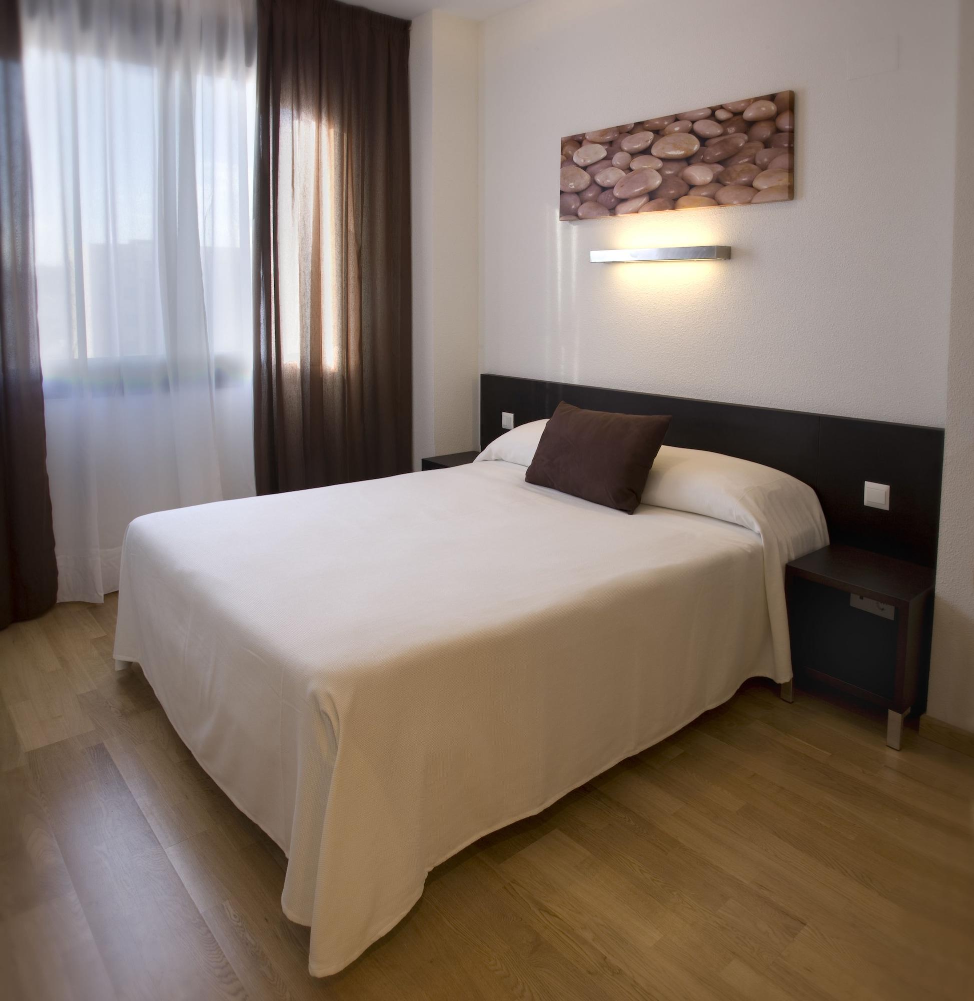 Compostela Suites Madrid Exterior foto