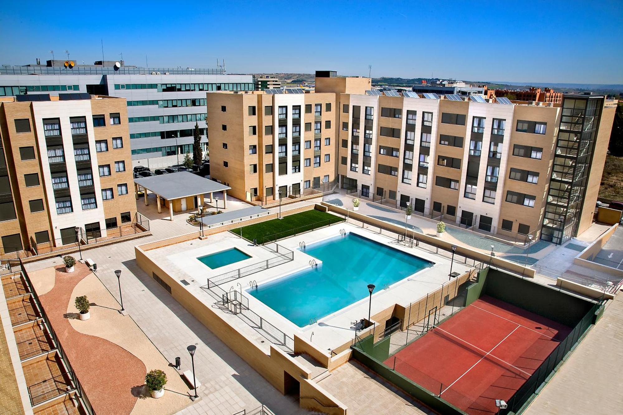 Compostela Suites Madrid Exterior foto