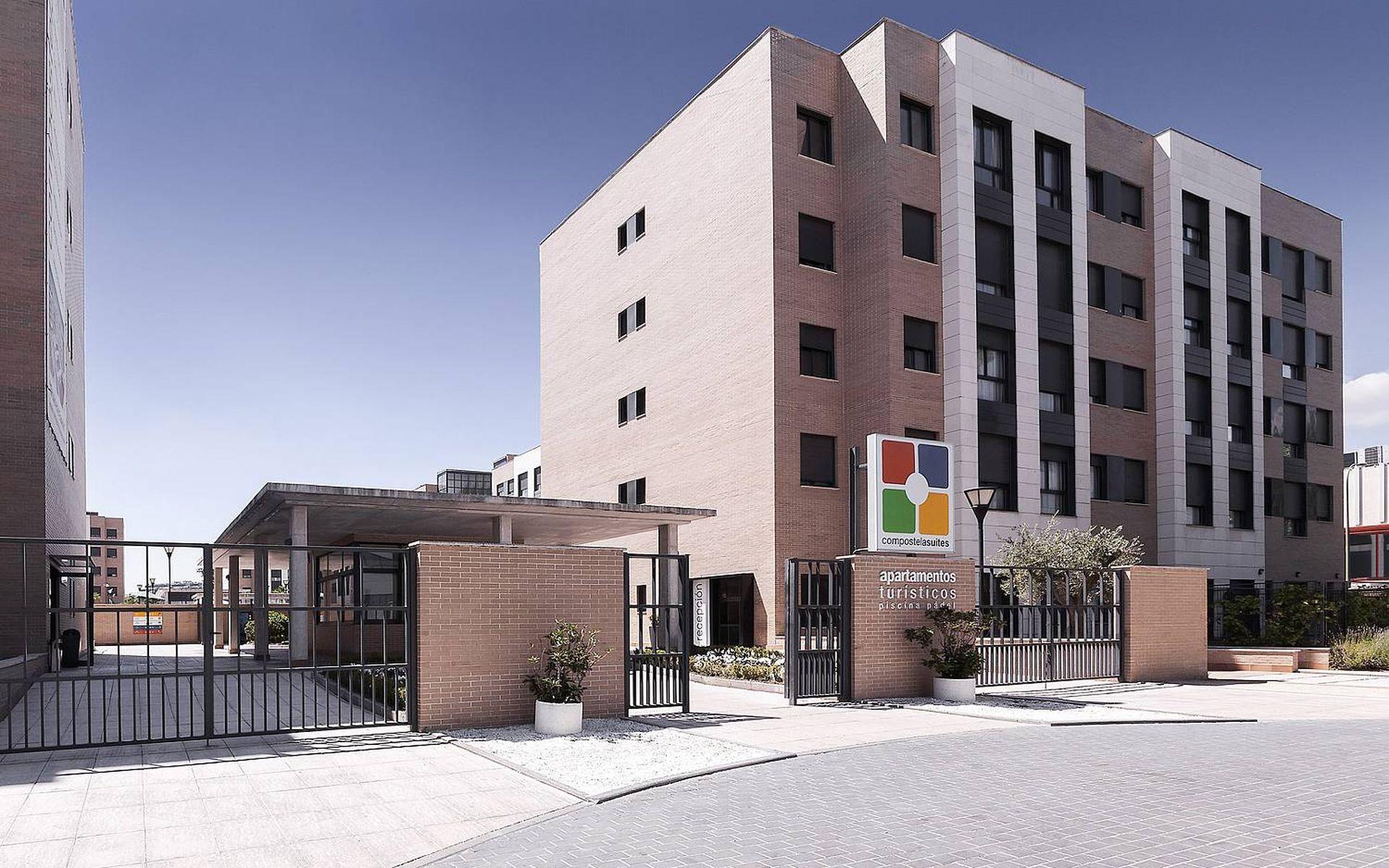 Compostela Suites Madrid Exterior foto